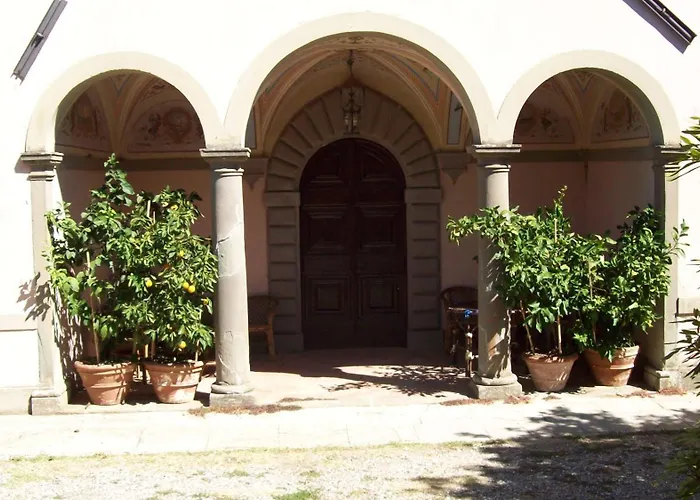 Unis Villa *